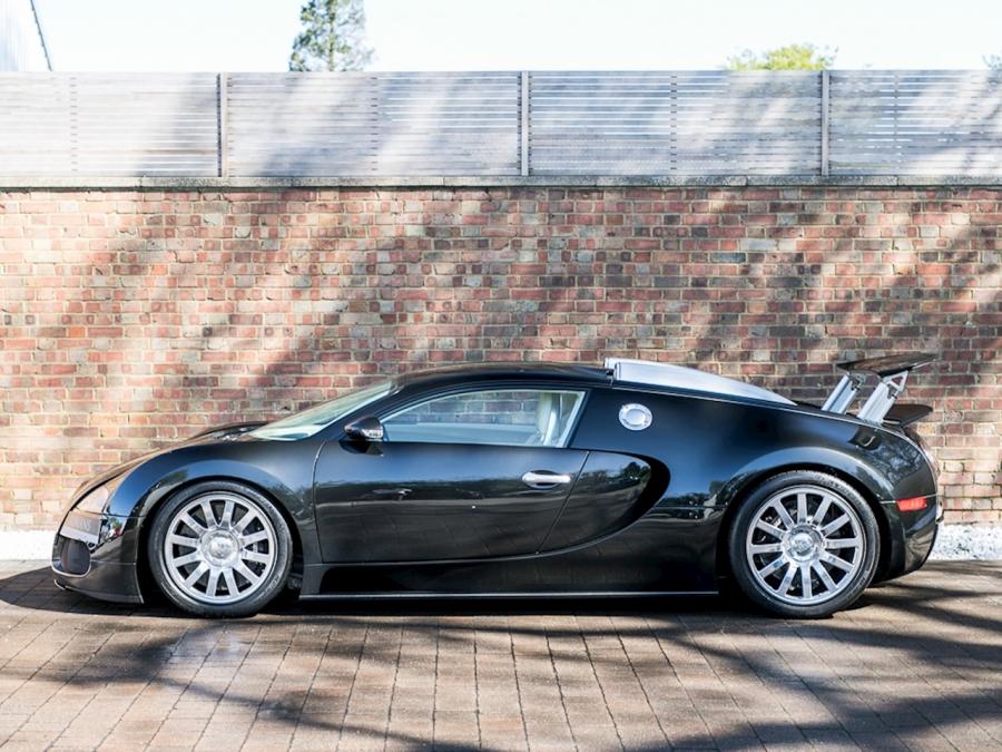  Bugatti Veyron 16.4 (57) 2007 года  (фото 8 из 28)